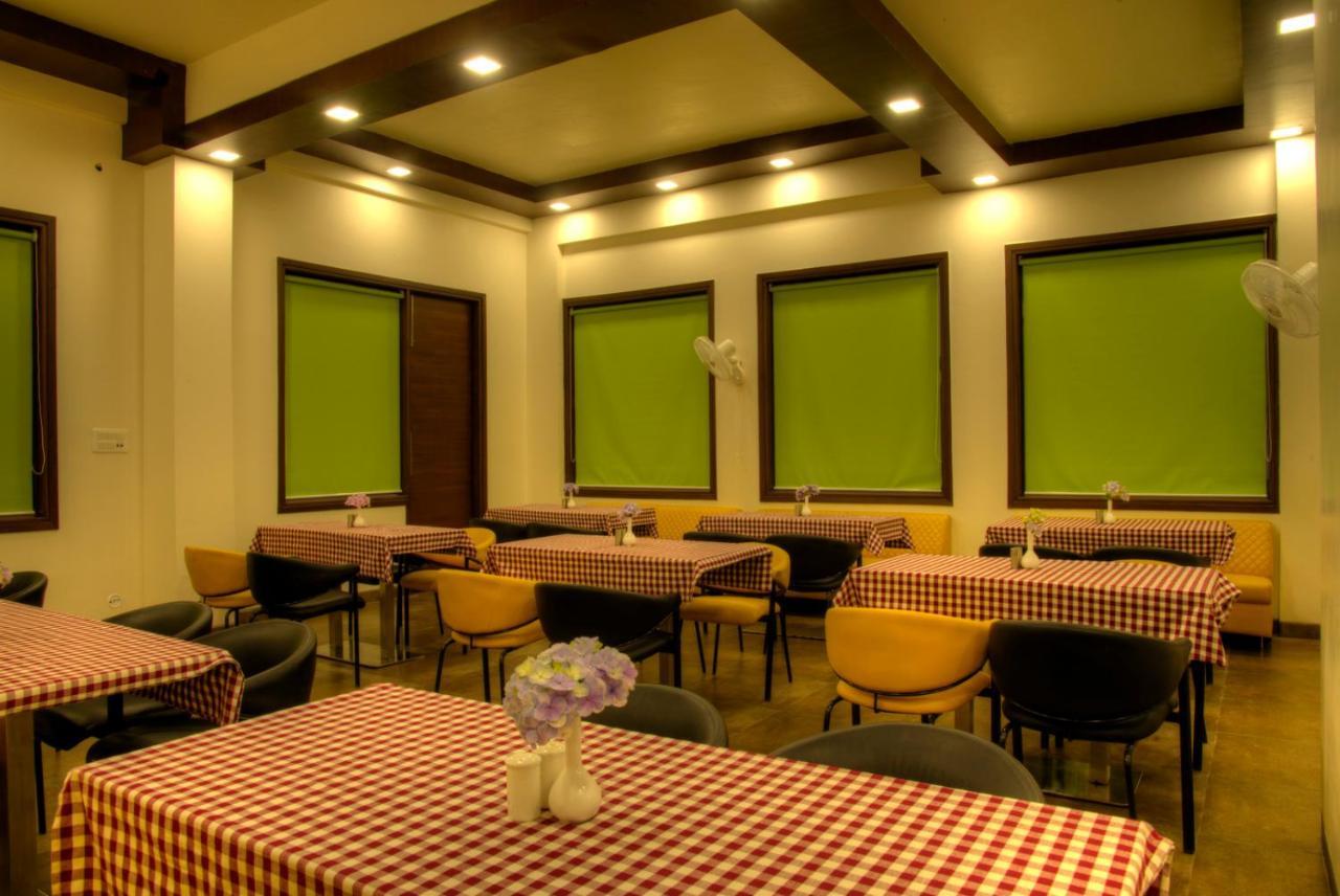 The Palm Resort-Luxuria Nainital Dış mekan fotoğraf